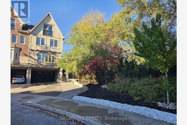 10 GALA LANE