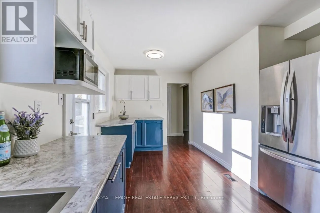1821 BONNYMEDE DRIVE