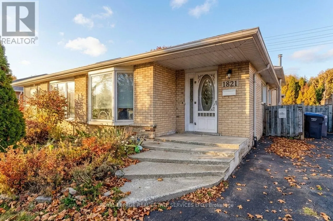 1821 BONNYMEDE DRIVE