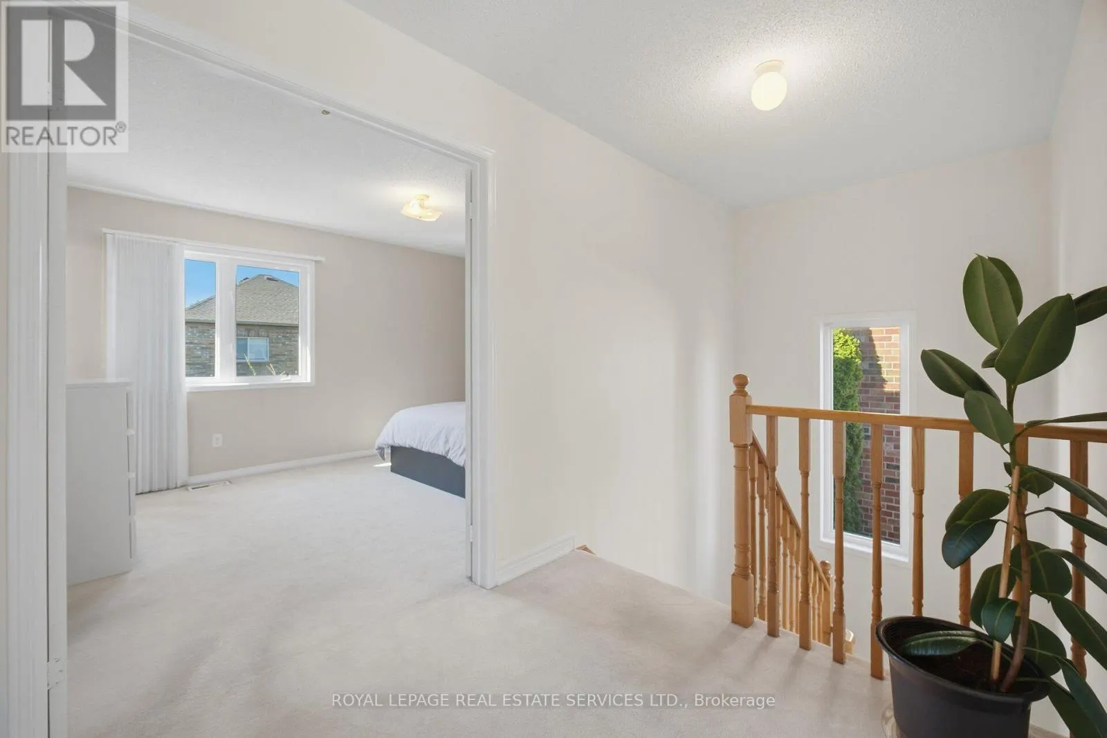 2194 SUTTON DRIVE