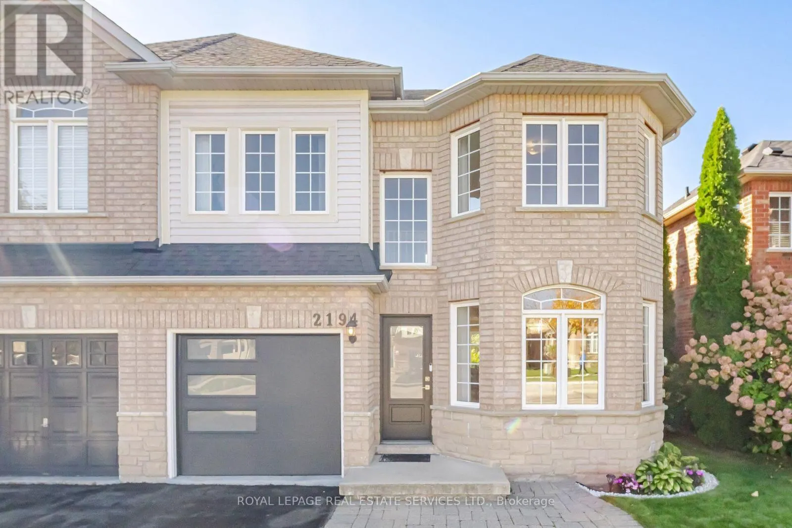 2194 SUTTON DRIVE