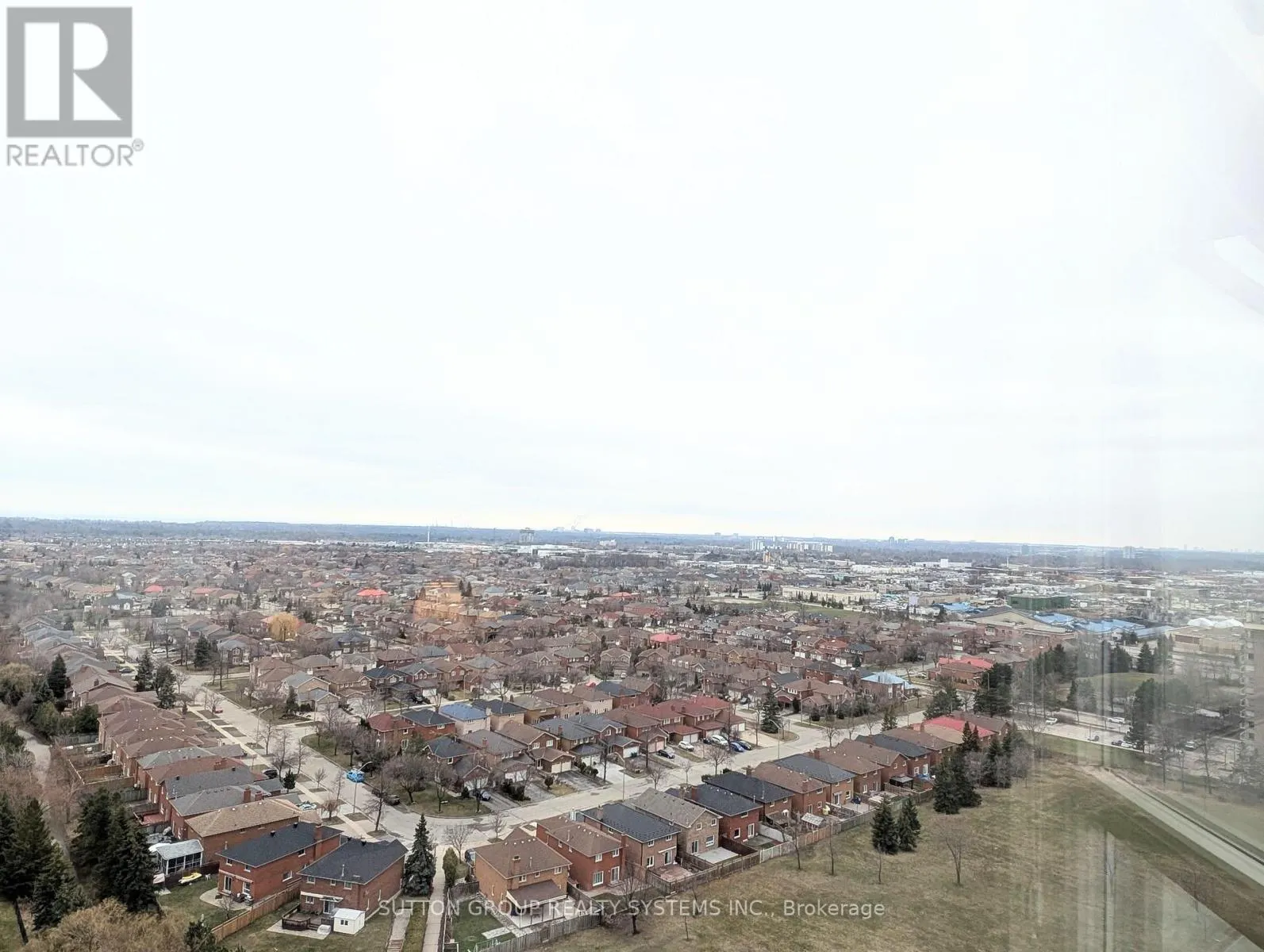 2201 - 400 WEBB DRIVE