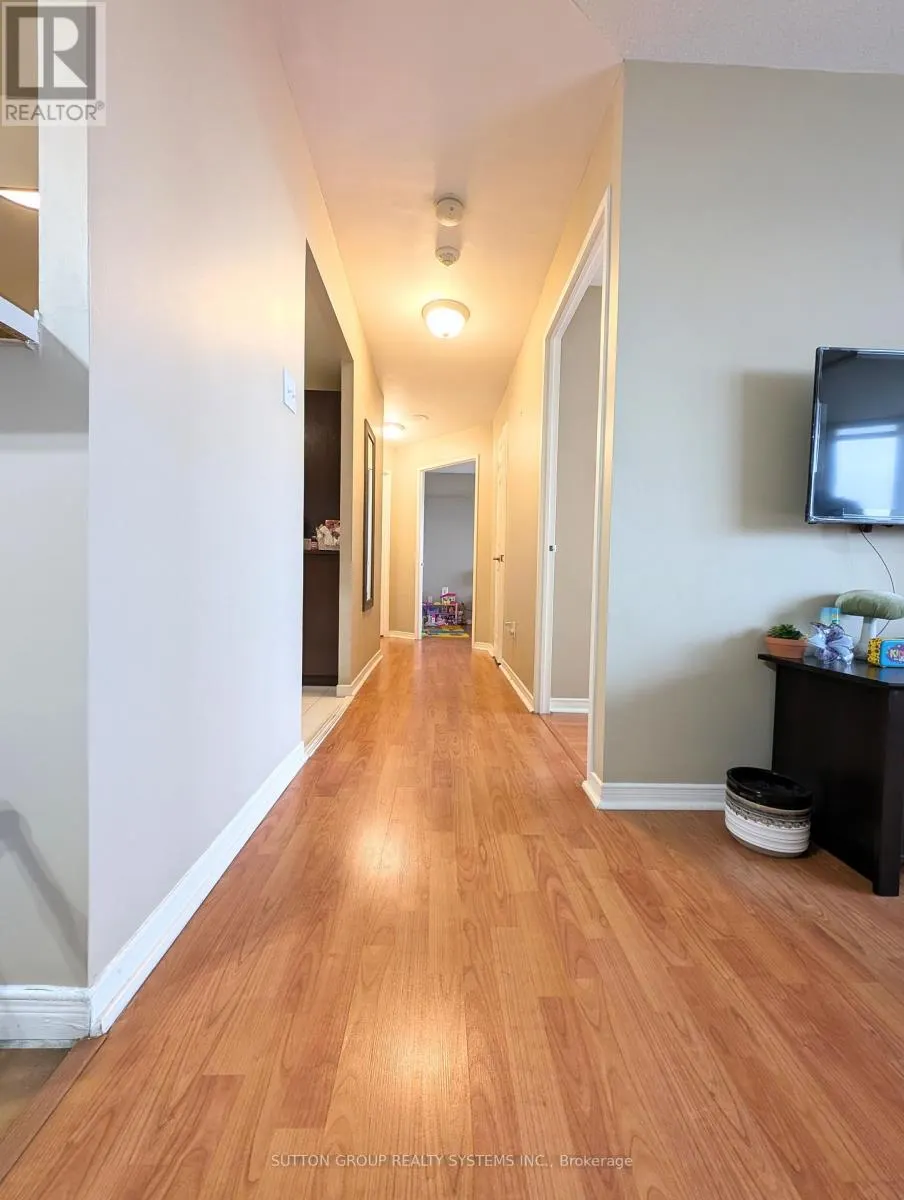 2201 - 400 WEBB DRIVE