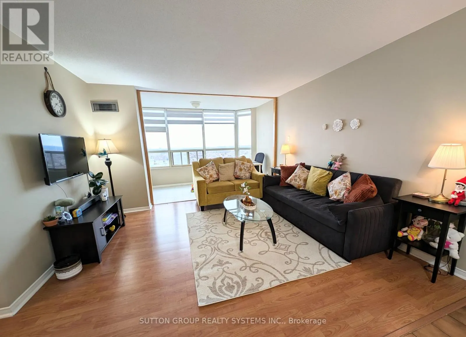 2201 - 400 WEBB DRIVE
