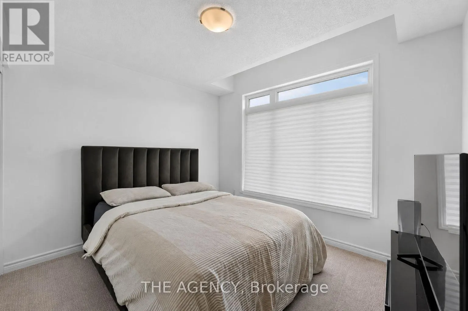 1262 TRUDEAU DRIVE