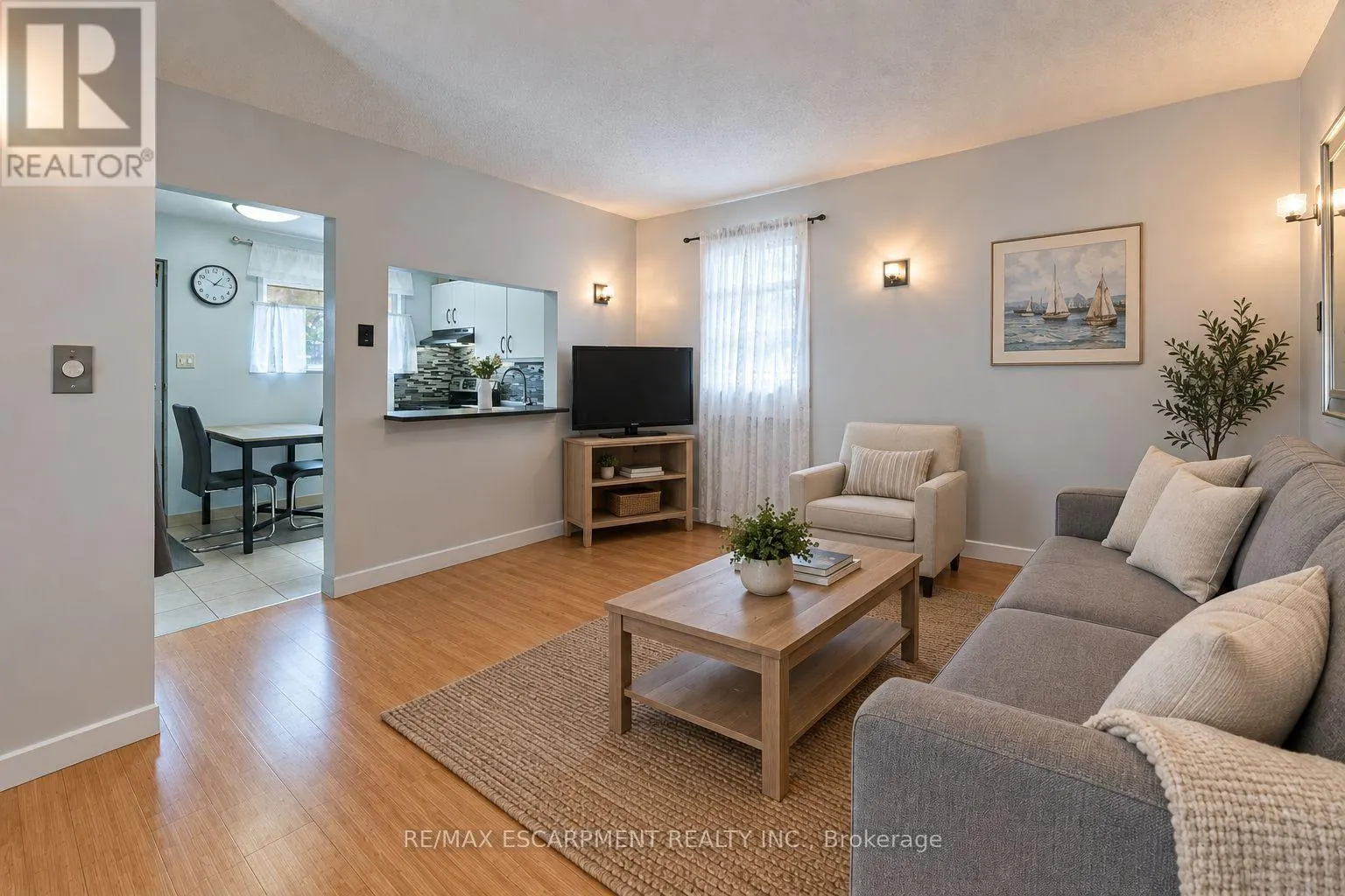 253 EAGLEWOOD BOULEVARD