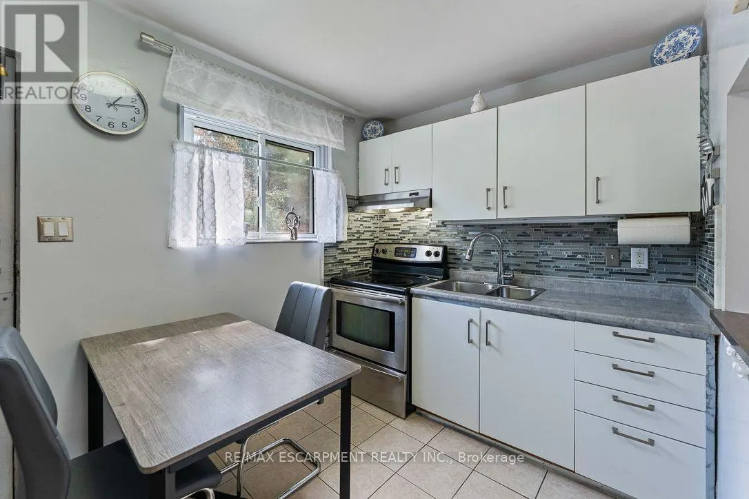 253 EAGLEWOOD BOULEVARD