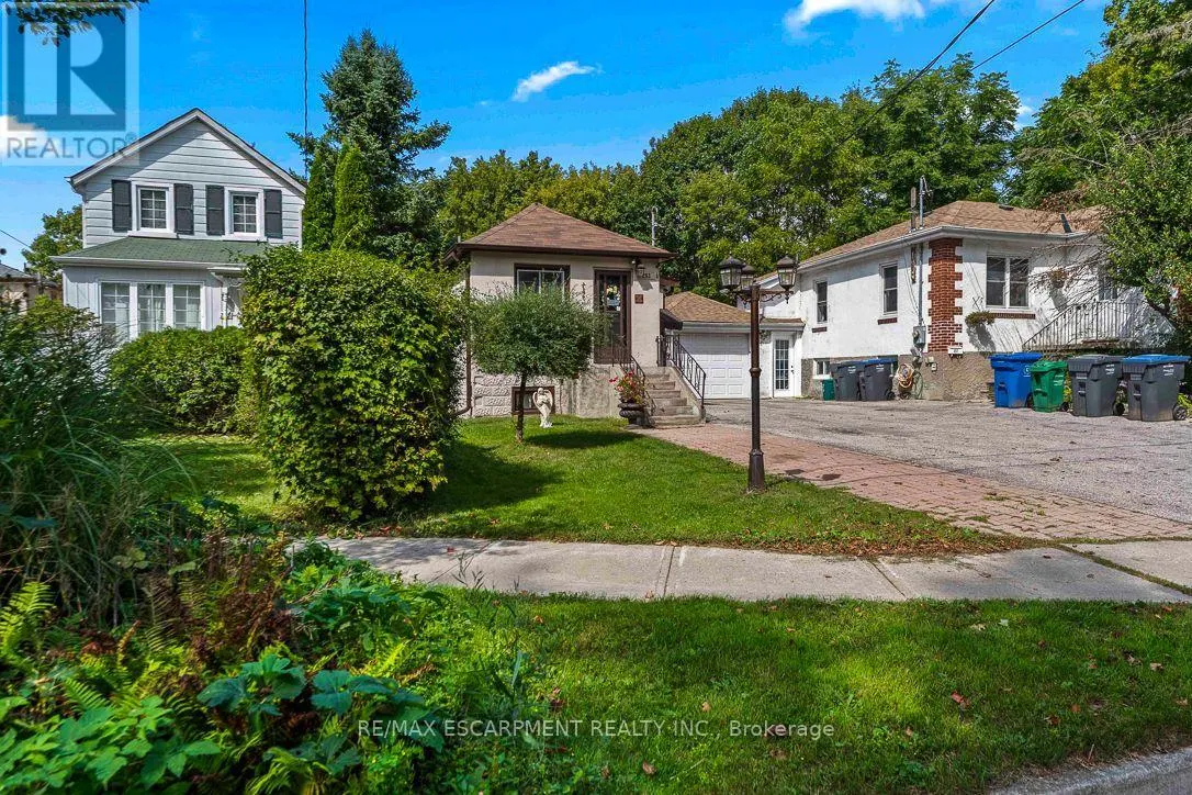 253 EAGLEWOOD BOULEVARD