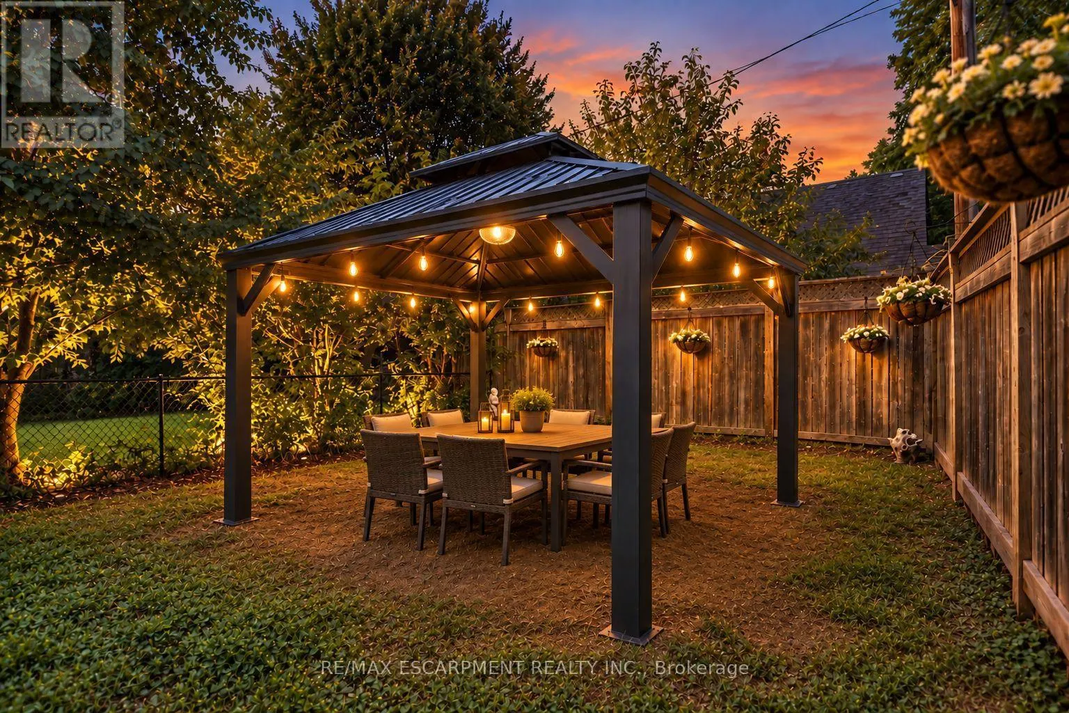 253 EAGLEWOOD BOULEVARD