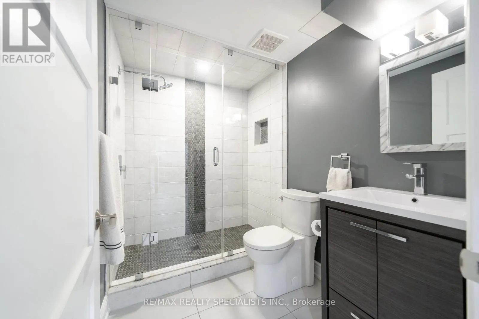 4021 SASHA COURT