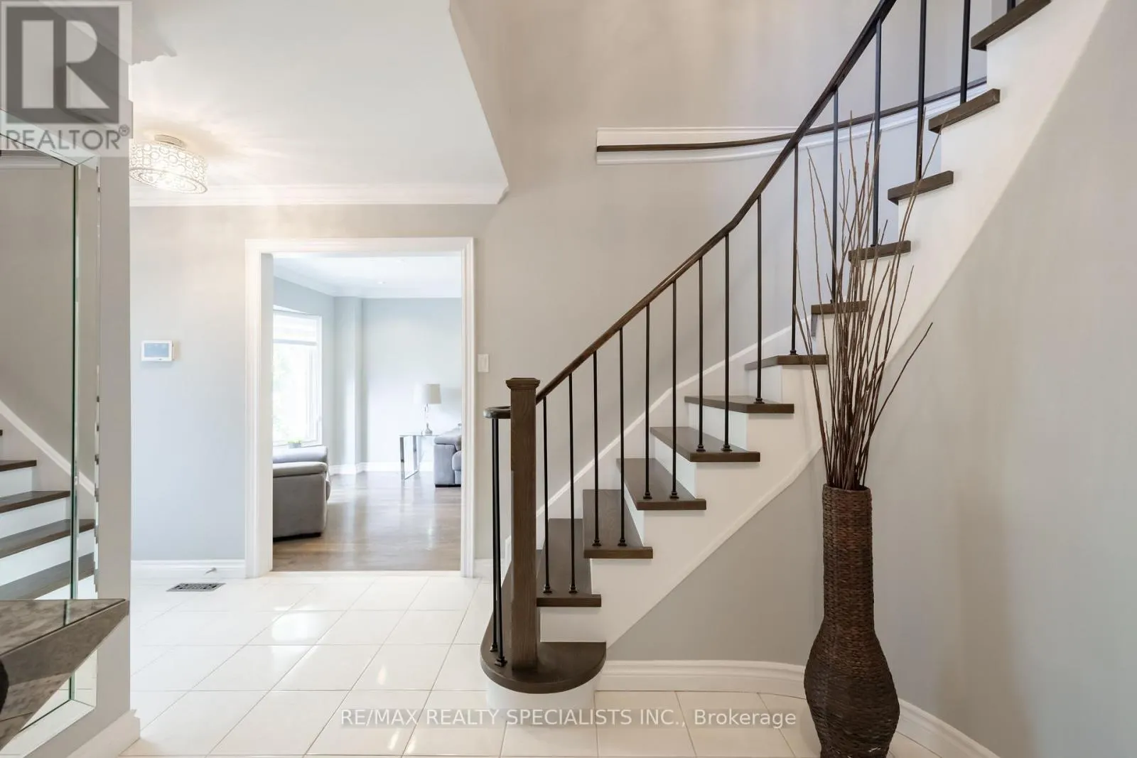 4021 SASHA COURT