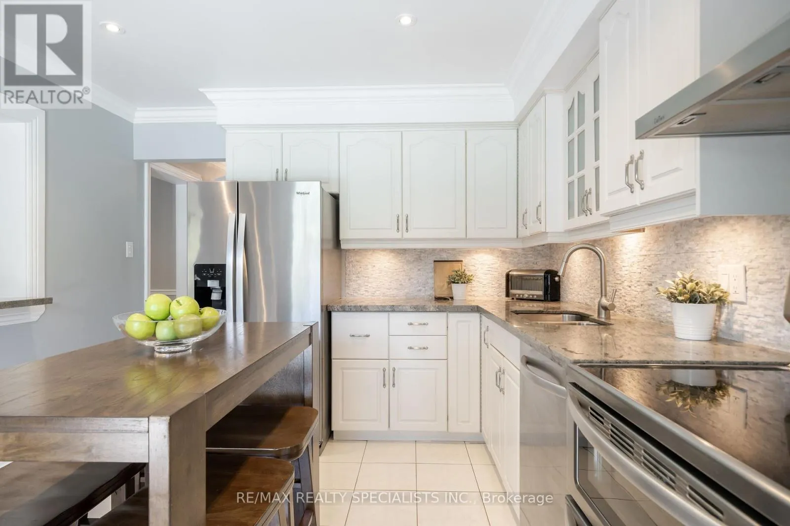 4021 SASHA COURT