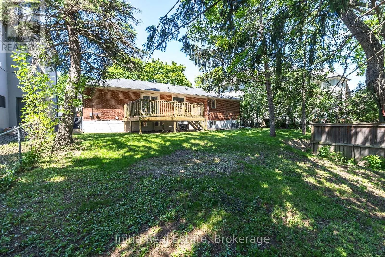 53 BURROWS AVENUE