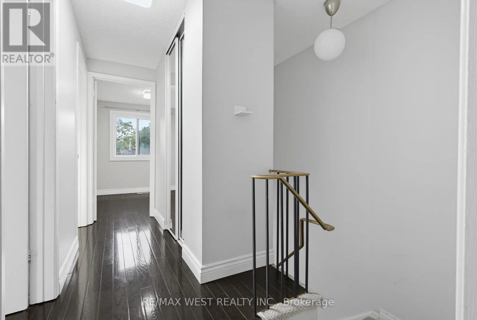 24 PRIMROSE CRESCENT