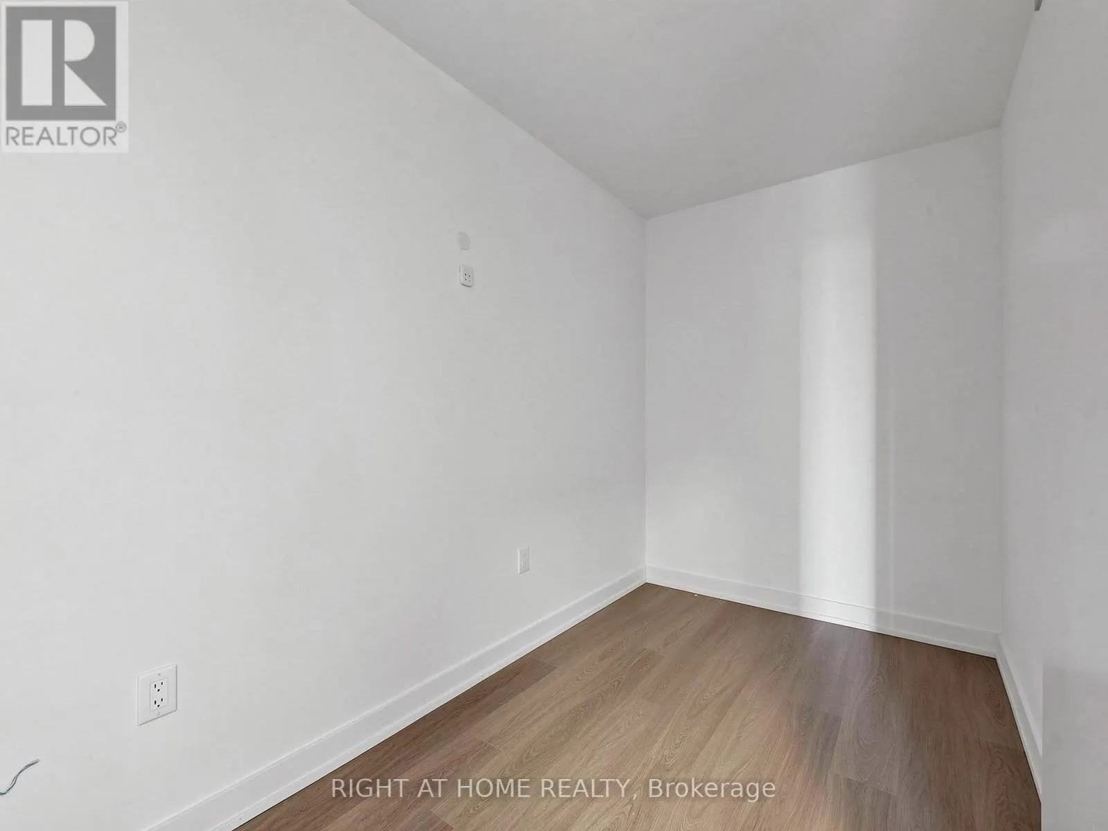 3412 - 3883 QUARTZ ROAD