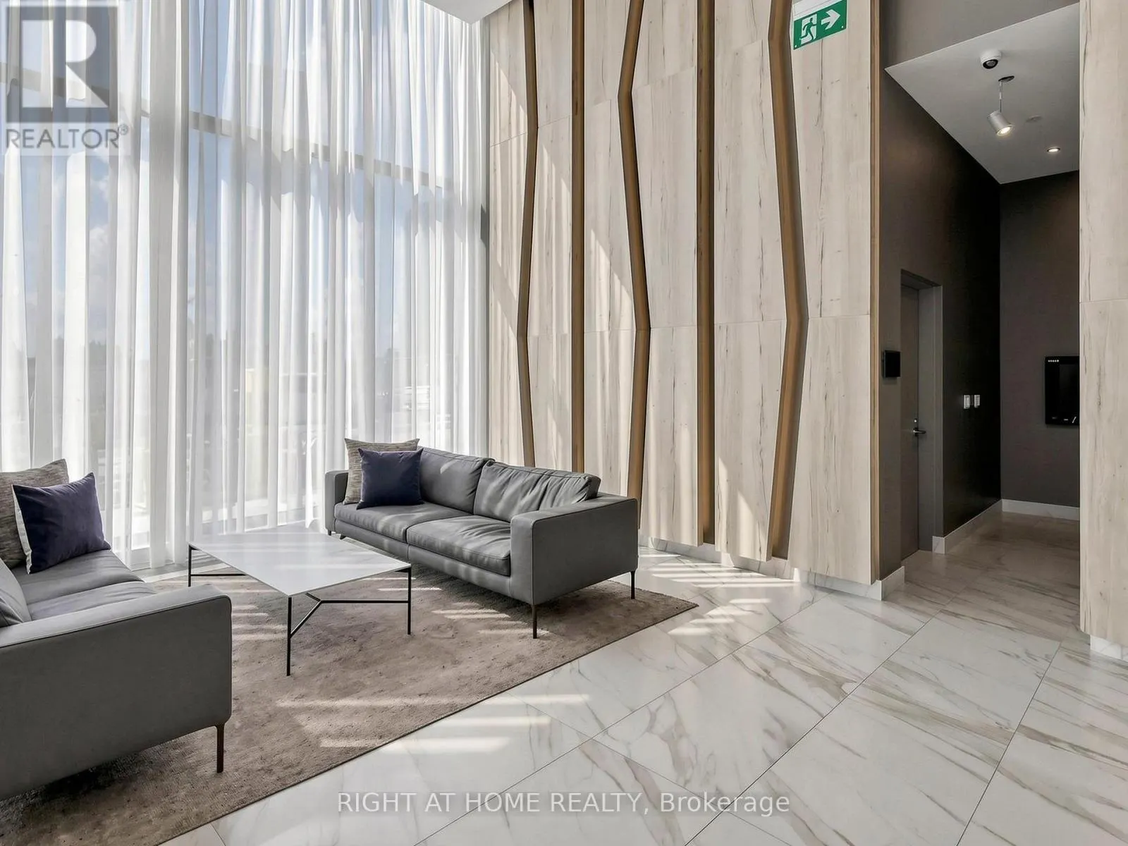 3412 - 3883 QUARTZ ROAD