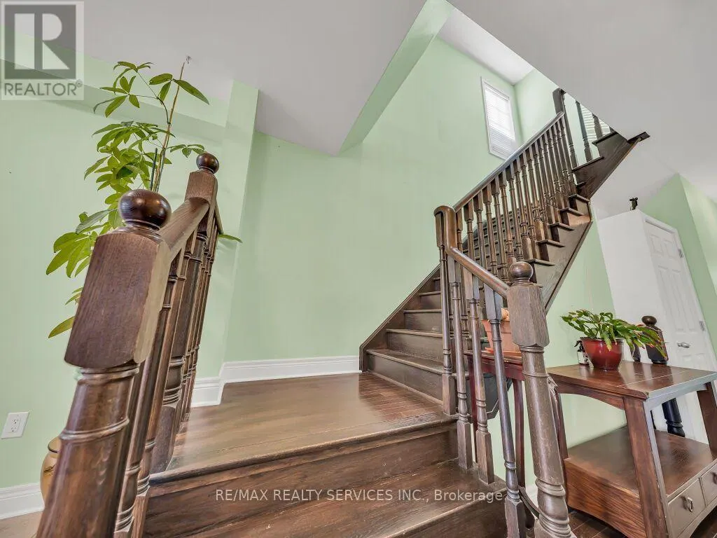 28 ZANETTA CRESCENT