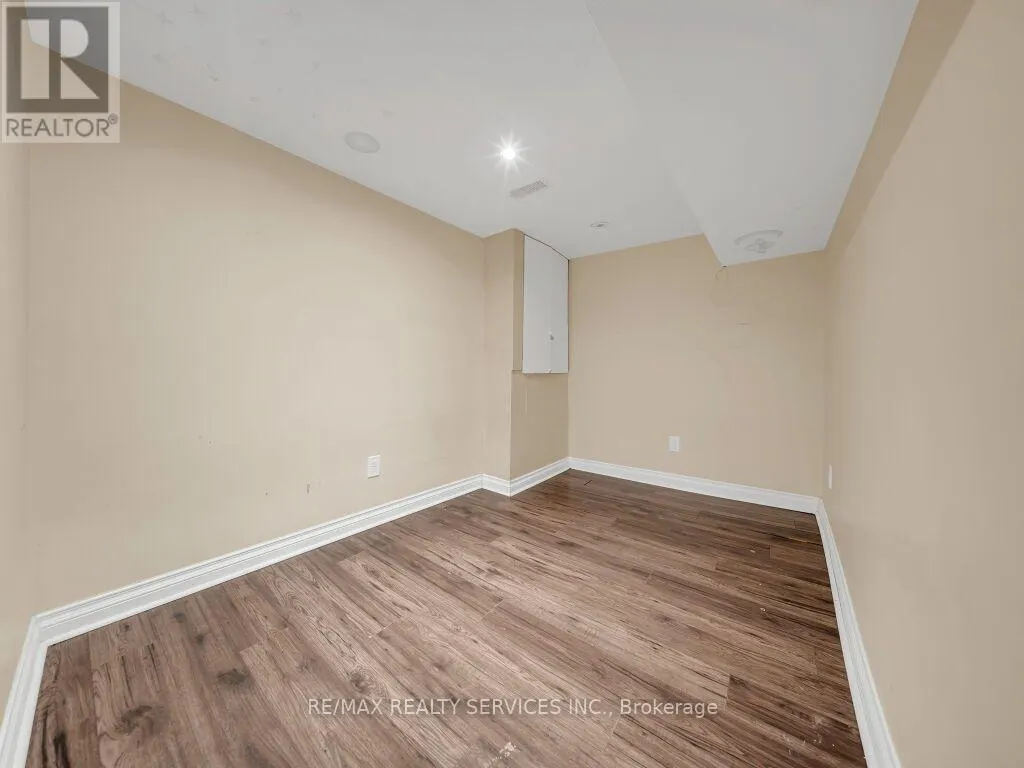 28 ZANETTA CRESCENT