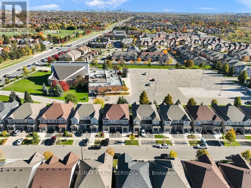 28 ZANETTA CRESCENT