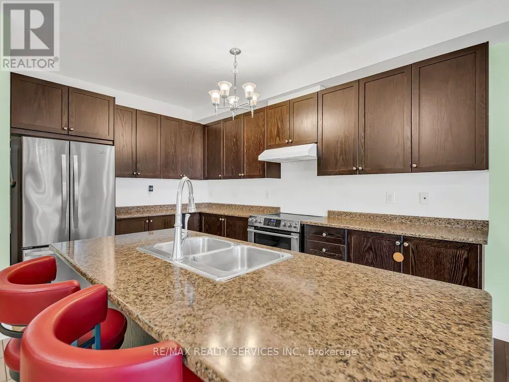 28 ZANETTA CRESCENT