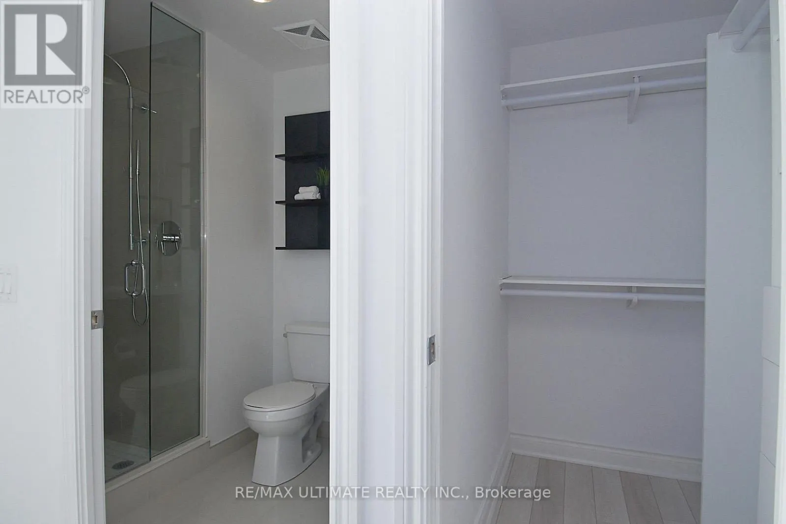 2503 - 80 MARINE PARADE DRIVE