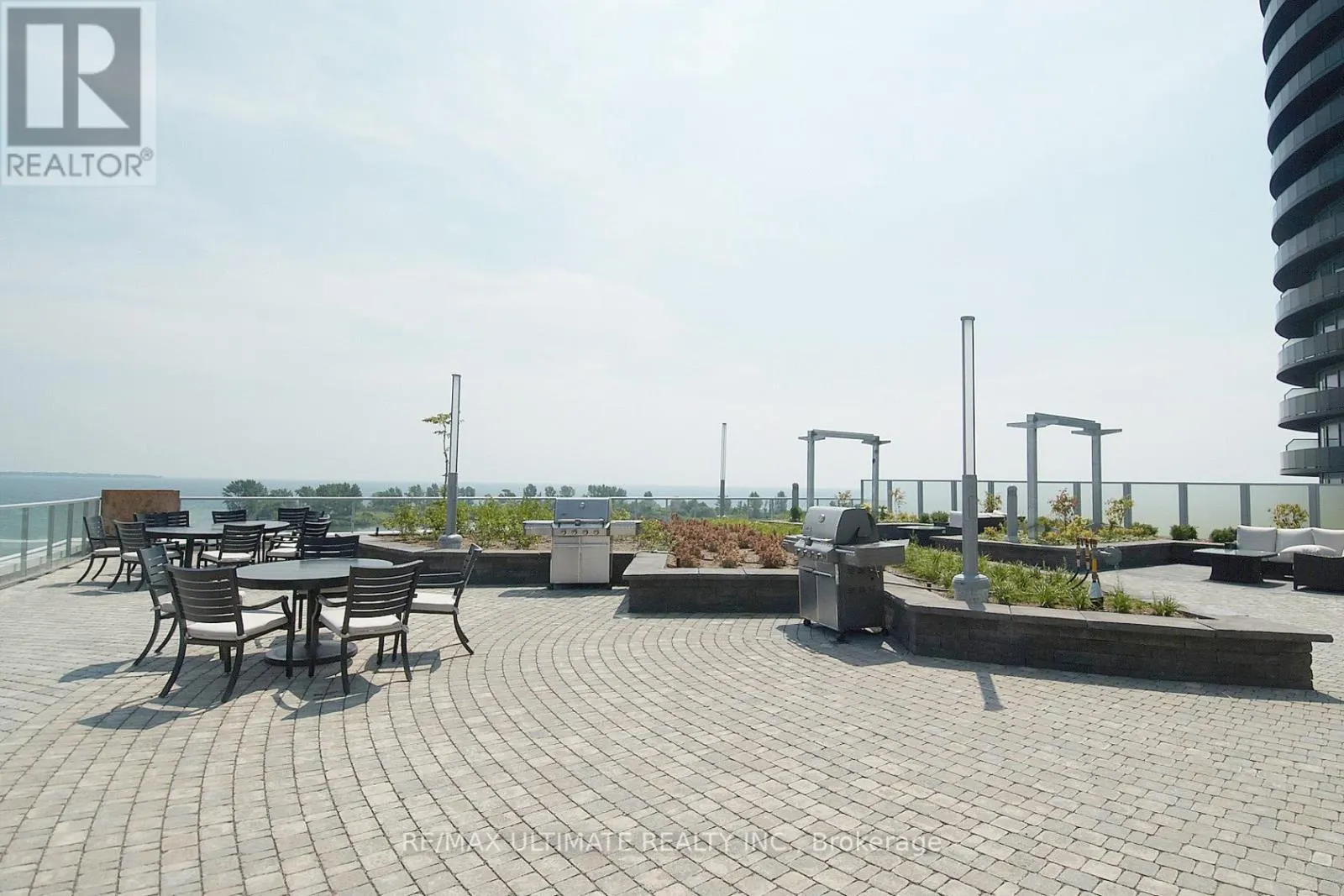 2503 - 80 MARINE PARADE DRIVE
