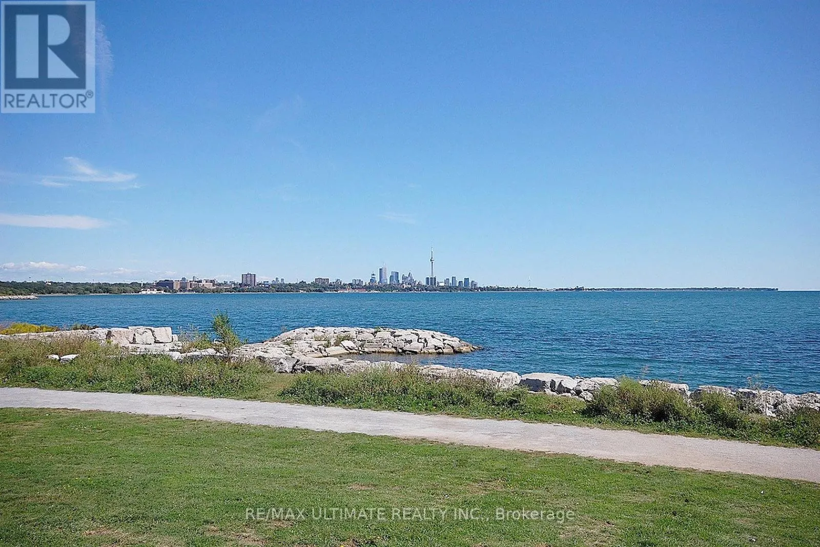 2503 - 80 MARINE PARADE DRIVE