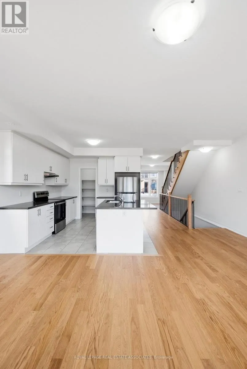 16 BONNINGTON DRIVE