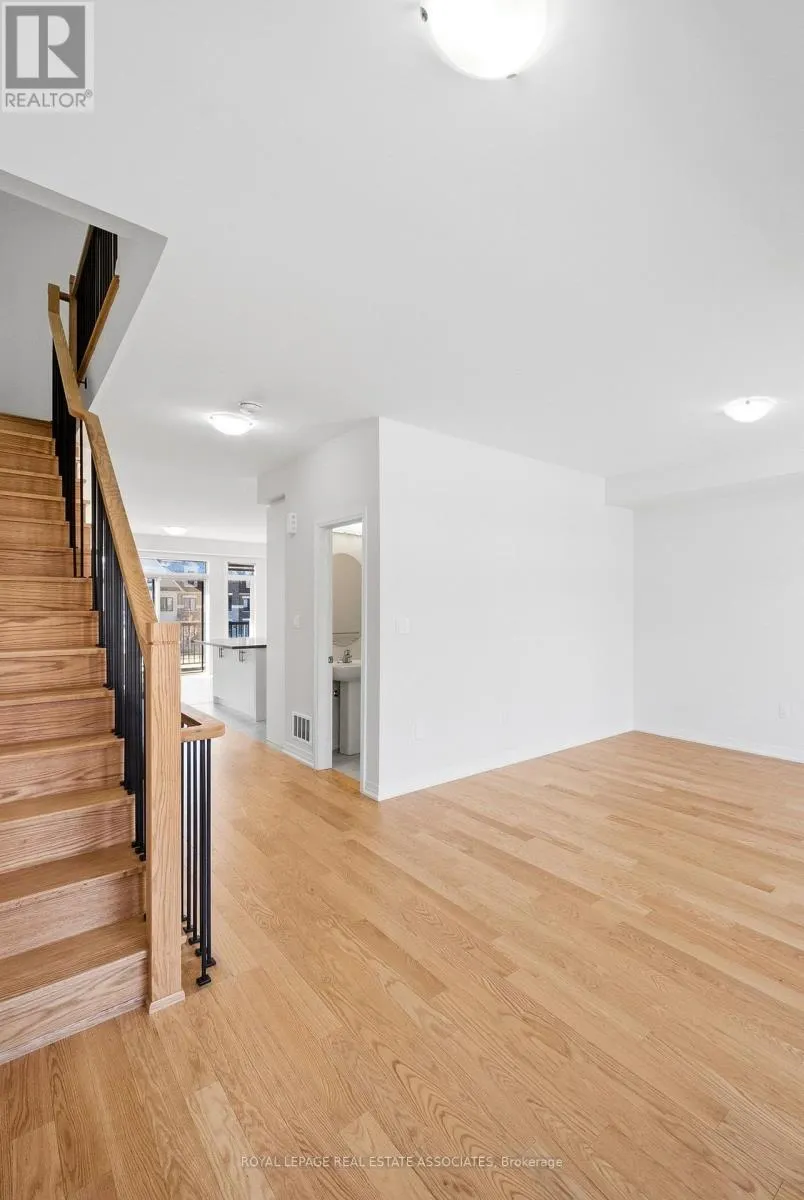 16 BONNINGTON DRIVE