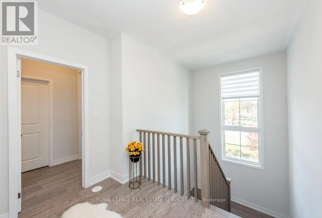 1444 YELLOW ROSE CIRCLE