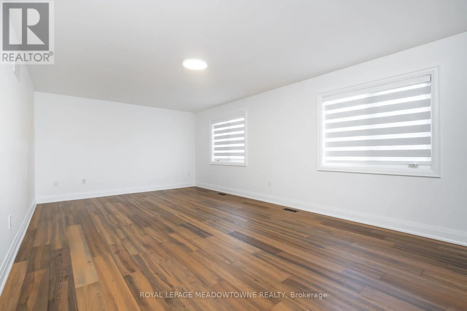 26 EMPEROR DRIVE