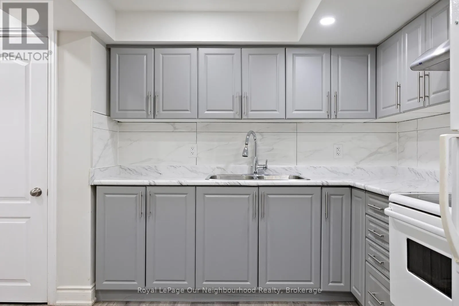 BSMT - 206 SUNNY MEADOW BOULEVARD