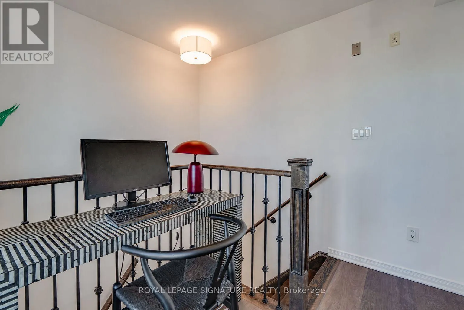 304 - 1150 BRIAR HILL AVENUE