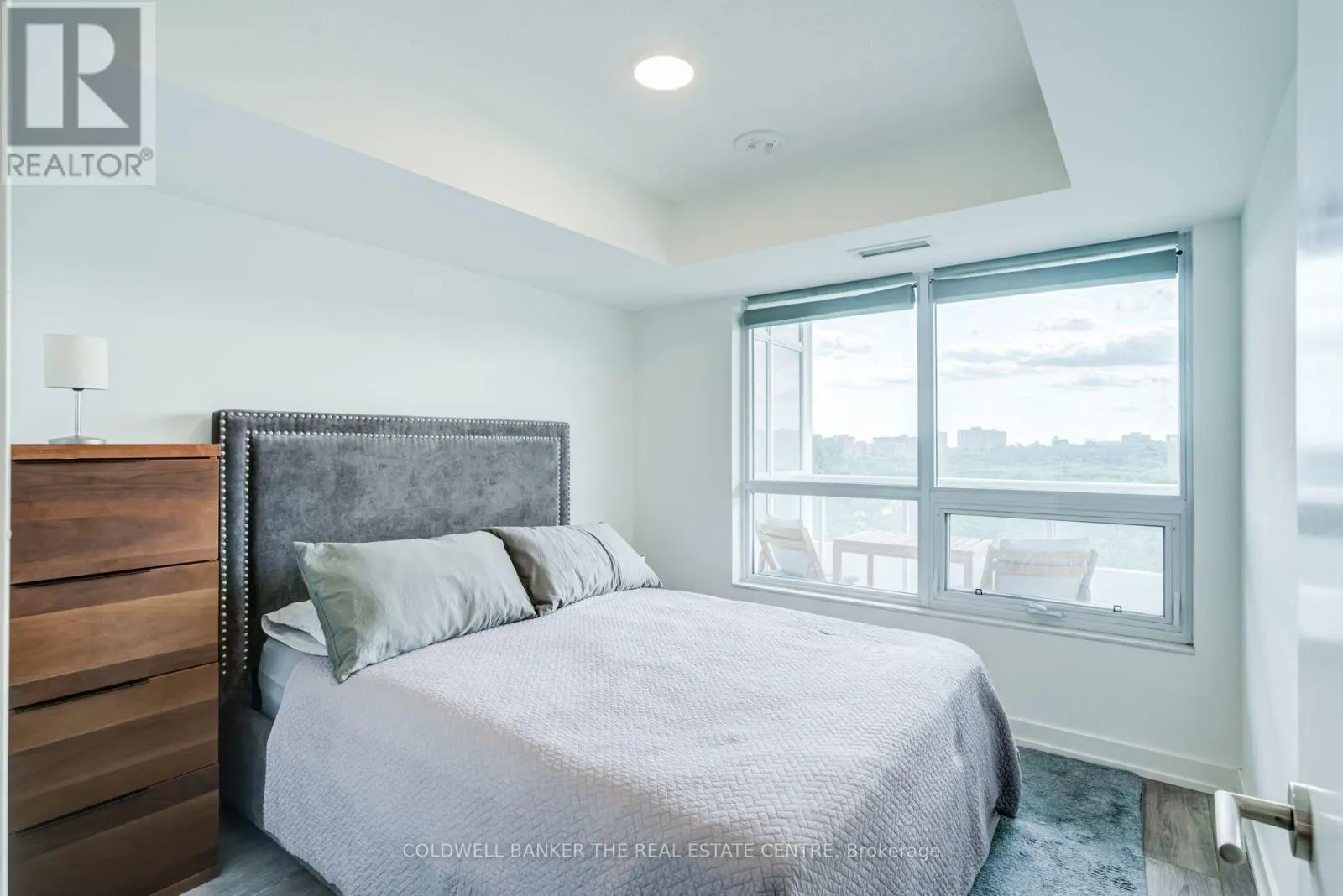 412 - 10 WILBY CRESCENT