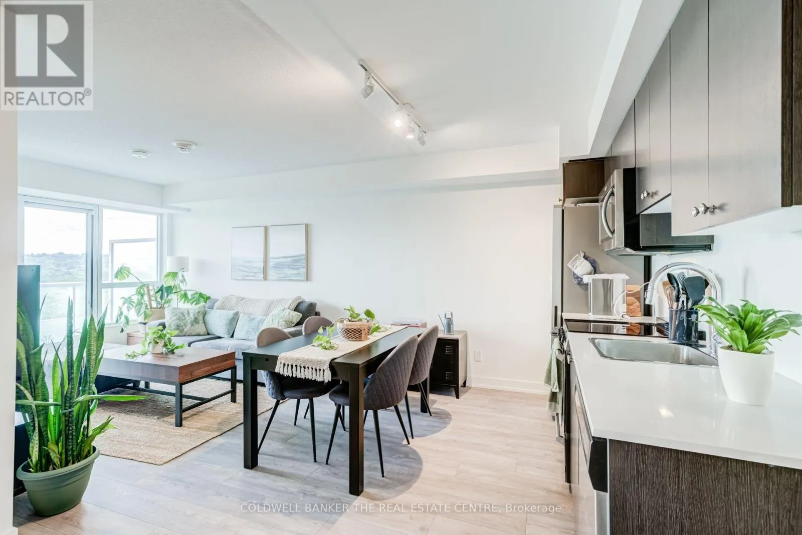 412 - 10 WILBY CRESCENT
