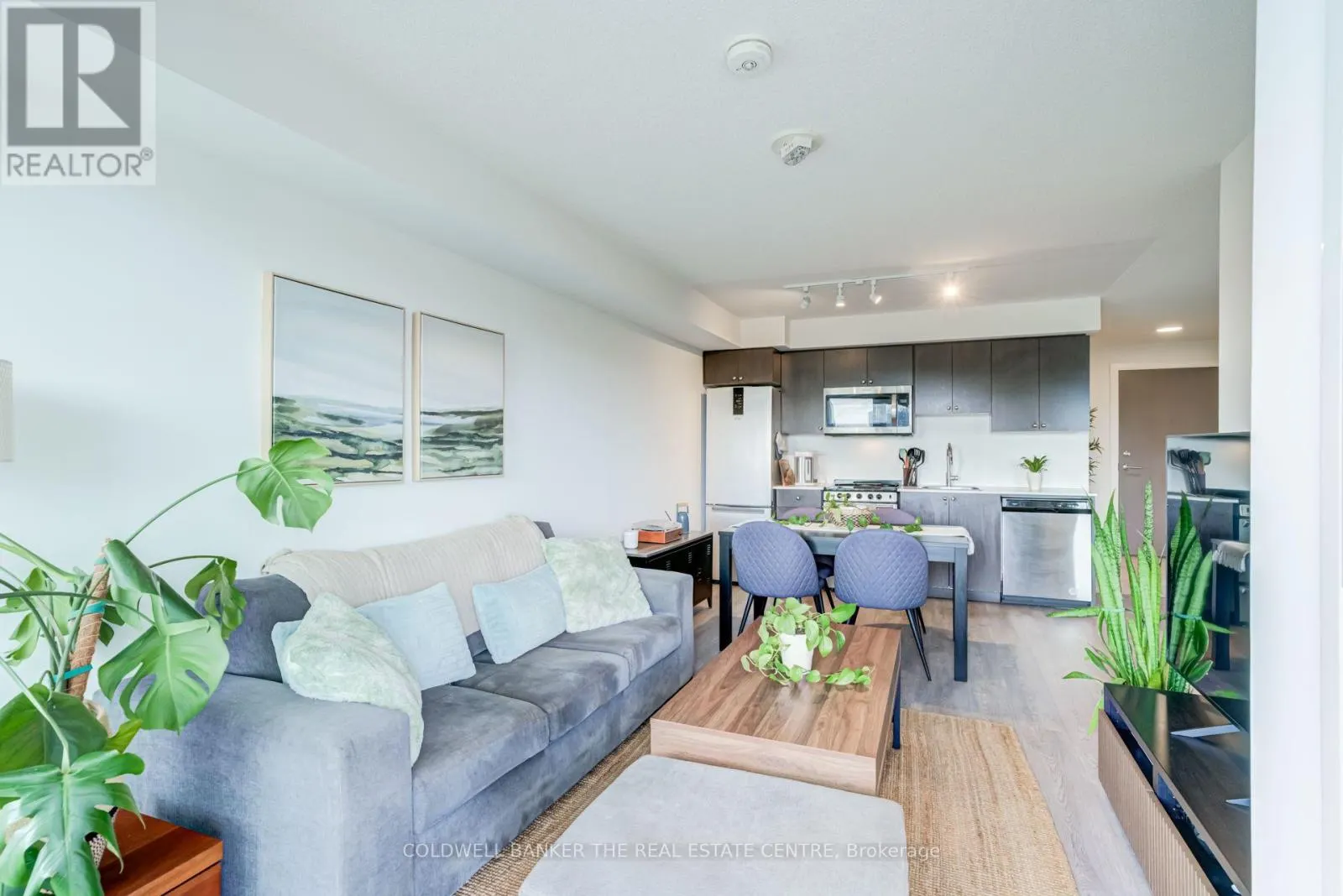412 - 10 WILBY CRESCENT