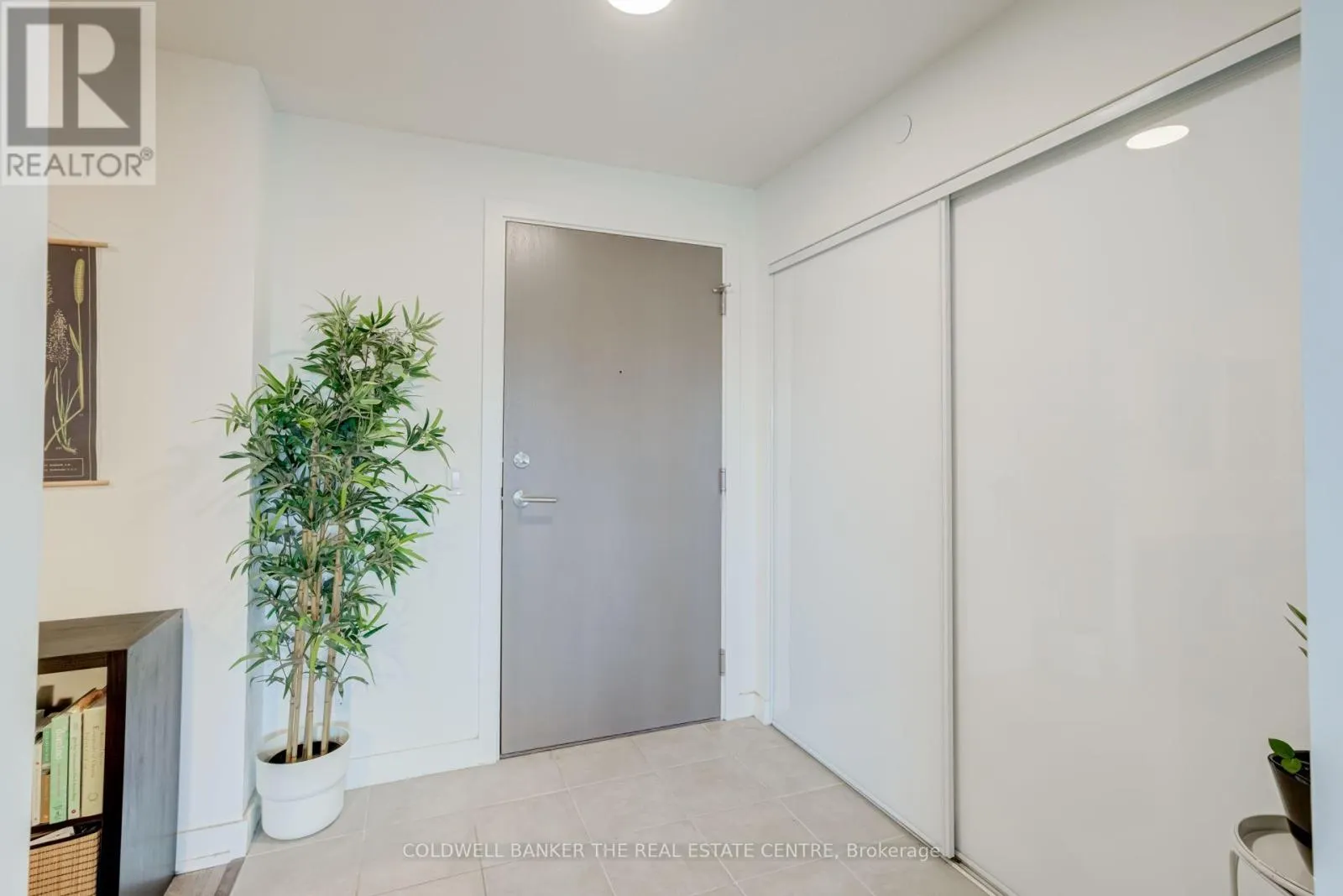 412 - 10 WILBY CRESCENT