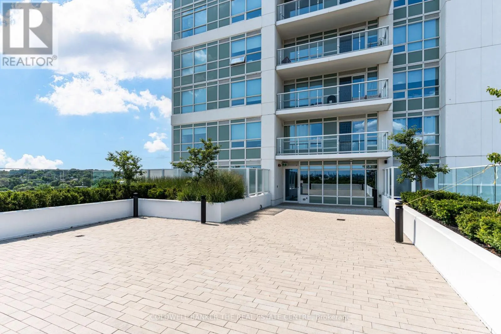 412 - 10 WILBY CRESCENT