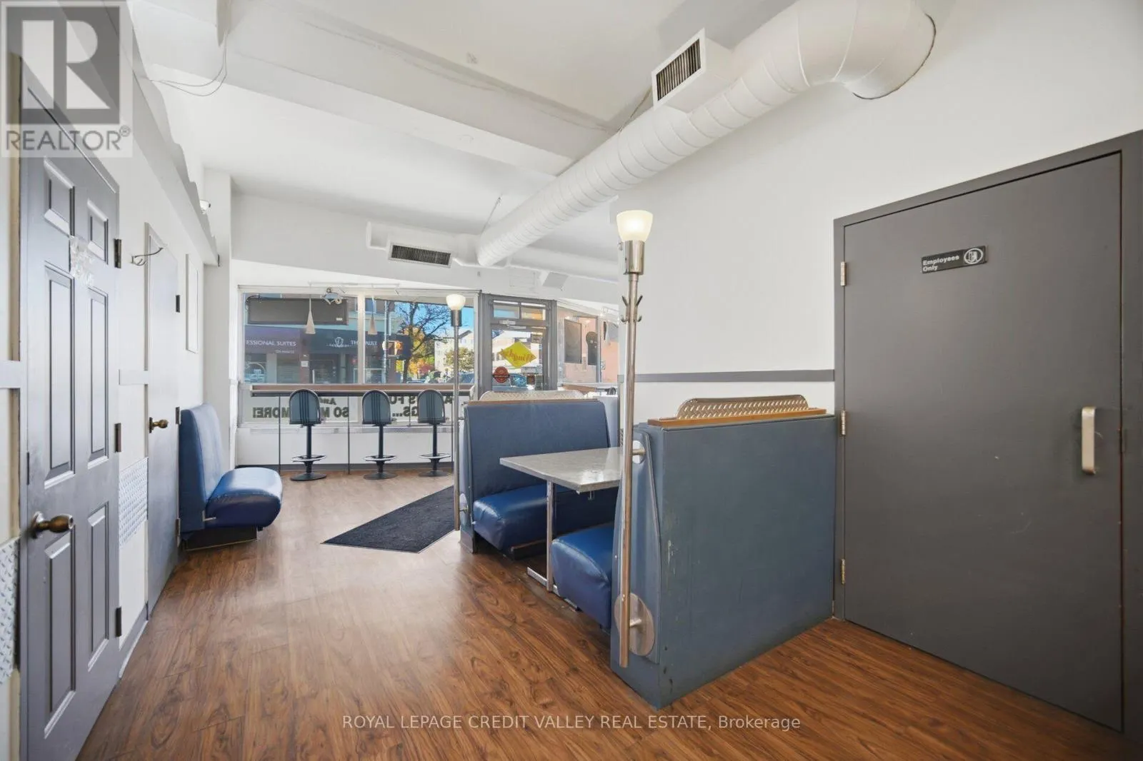 228 MAIN STREET E