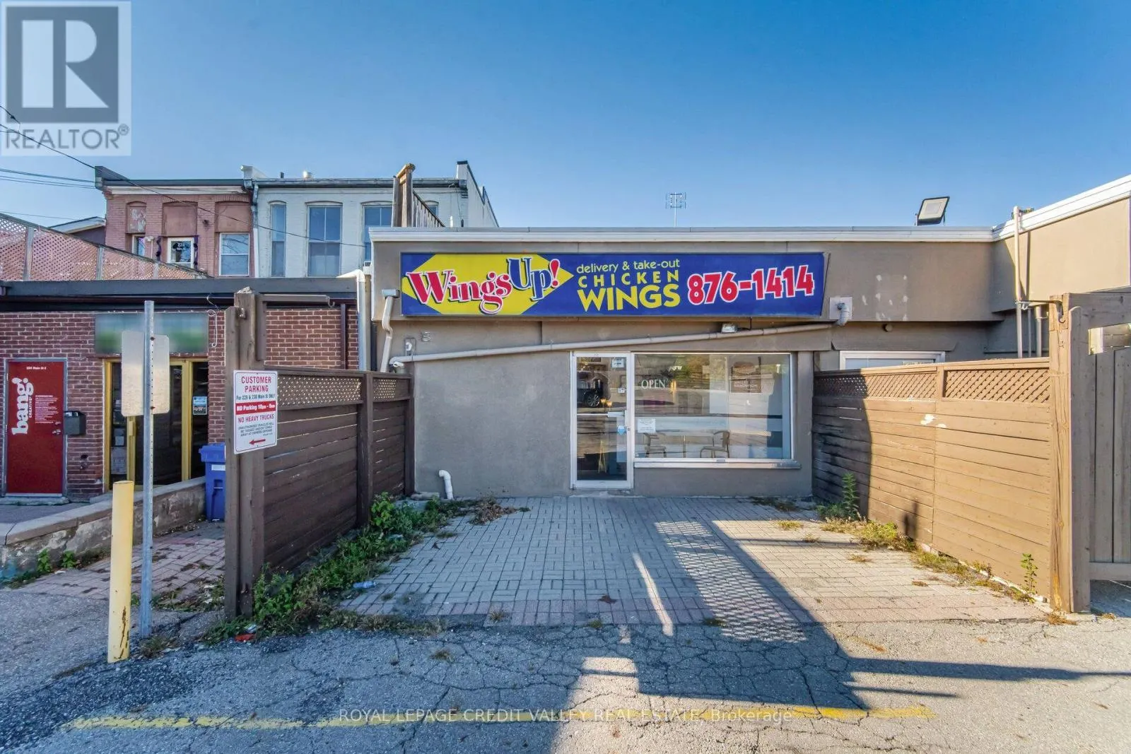 228 MAIN STREET E