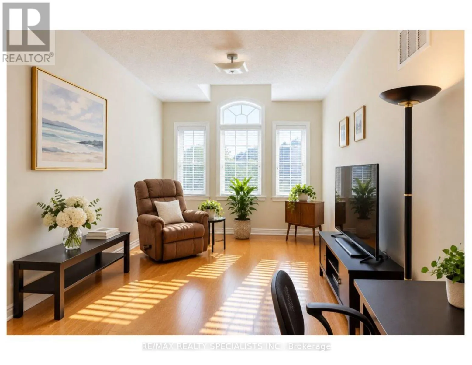 3428 STONEY CRESCENT