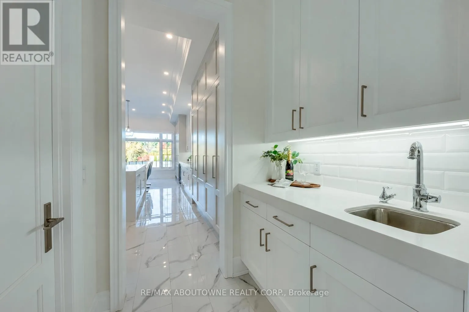 2359 SAW WHET BOULEVARD