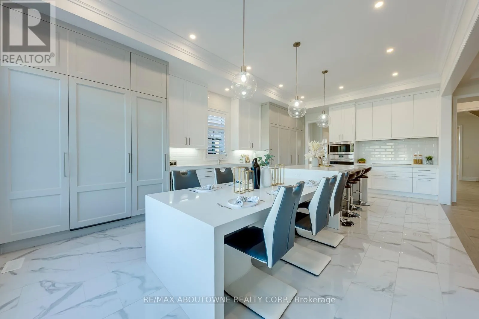 2359 SAW WHET BOULEVARD