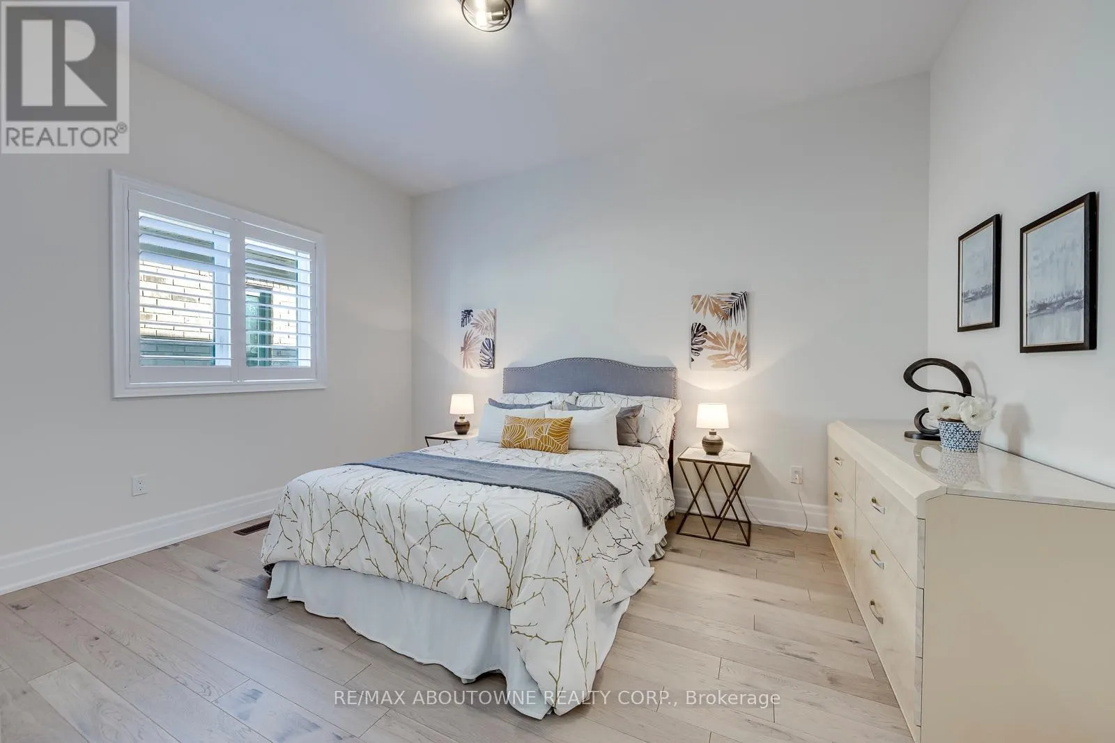 2359 SAW WHET BOULEVARD