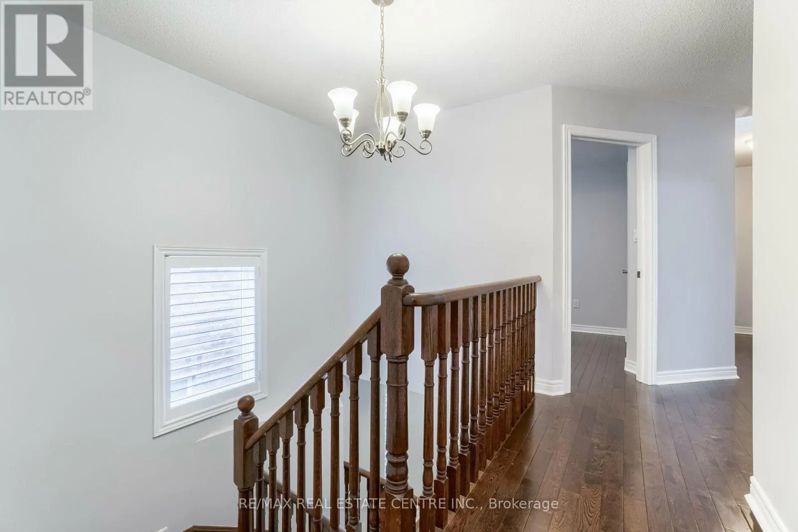 3716 BLOOMINGTON CRESCENT