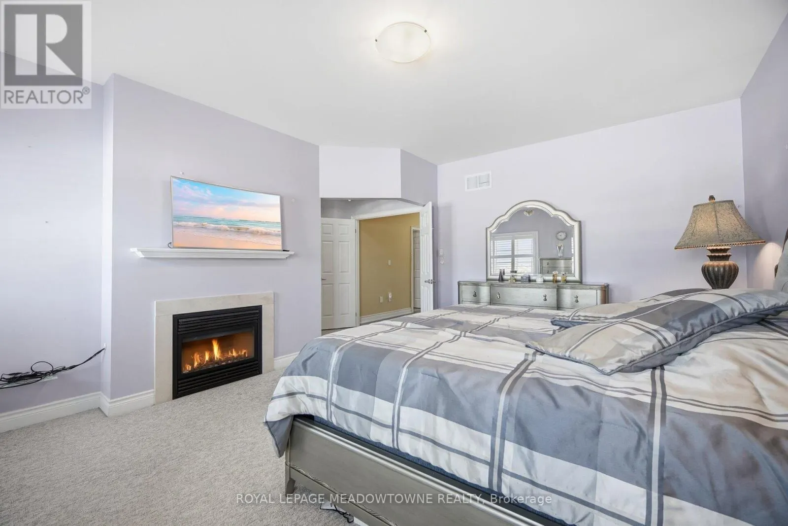 5221 ADOBE COURT