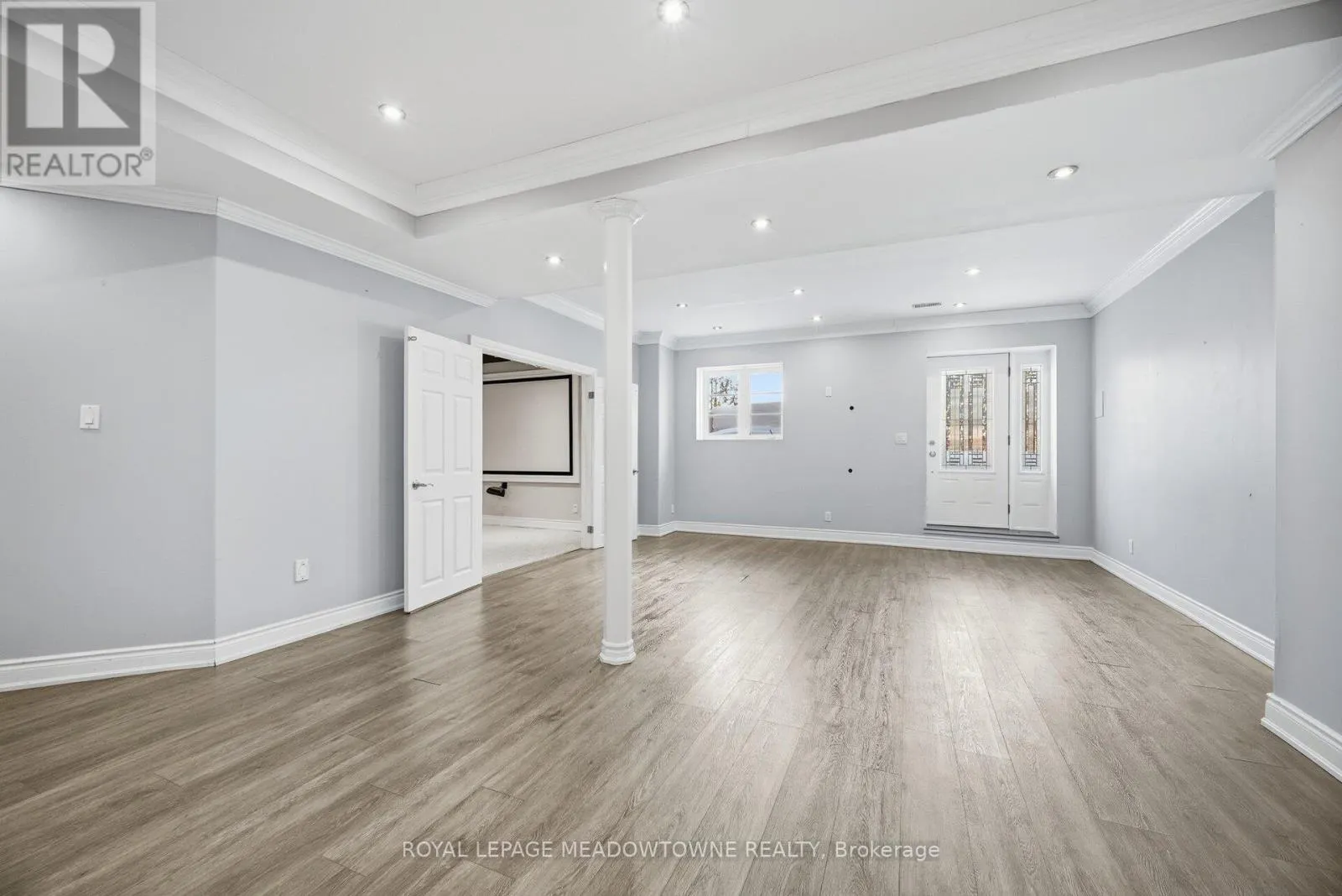 5221 ADOBE COURT