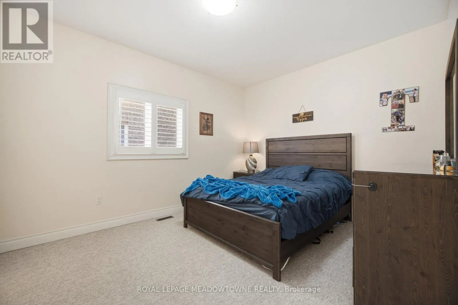 5221 ADOBE COURT