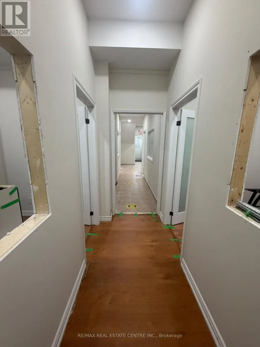 6C (ROOM 1) - 1315 DERRY ROAD E