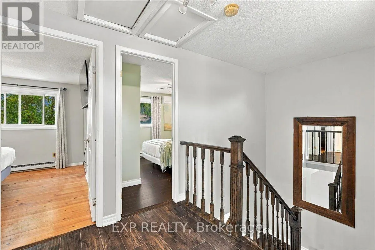 16 HAVENBROOK COURT